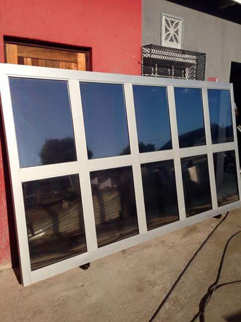 Aluminium Gate